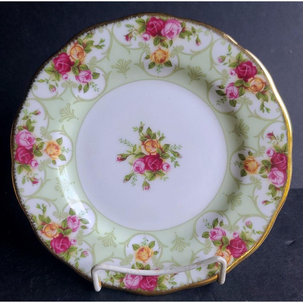Royal Albert Rose Cameo GREEN Bone China 8" Plate Gold Rim 2003 RARE Vintage
